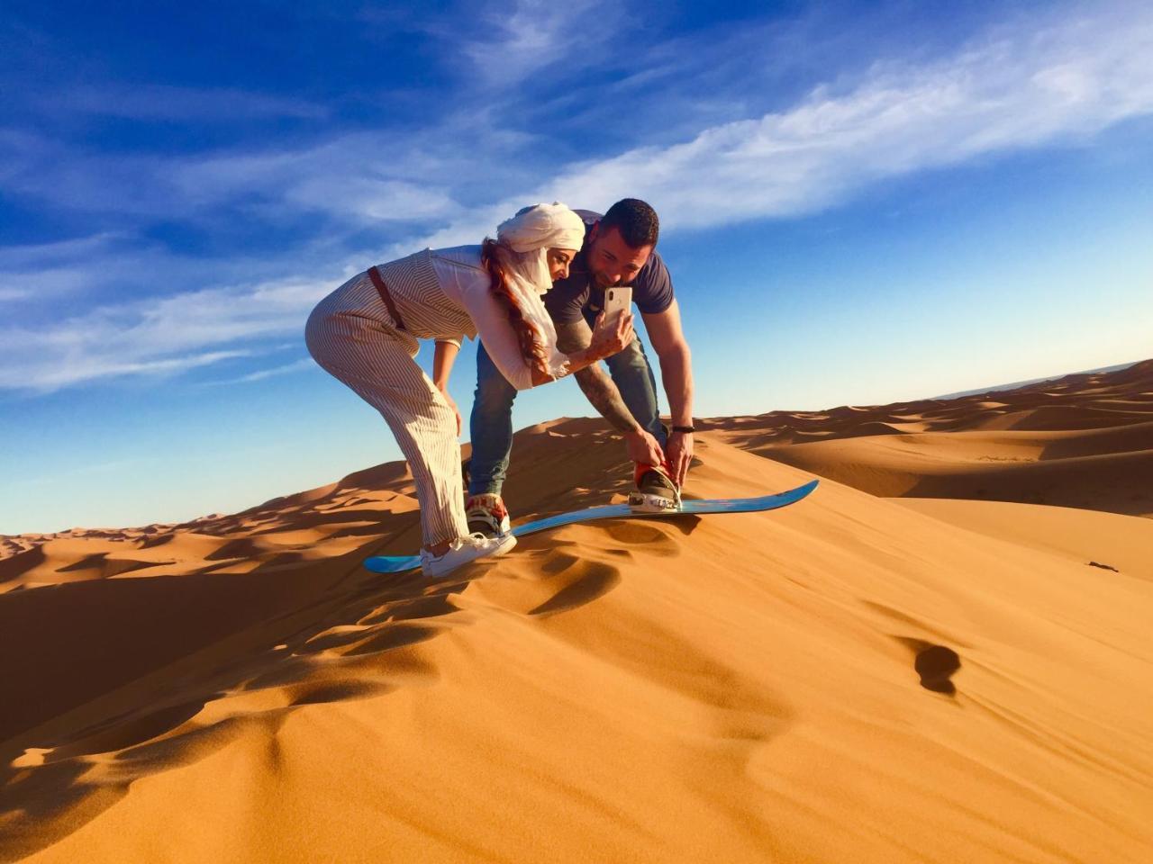 Hotel Sahara Happy Camp Merzouga Esterno foto
